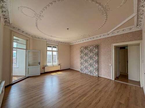 Foto - Wohnung zum Mieten in Reichenbach 850,00 € 185 m²