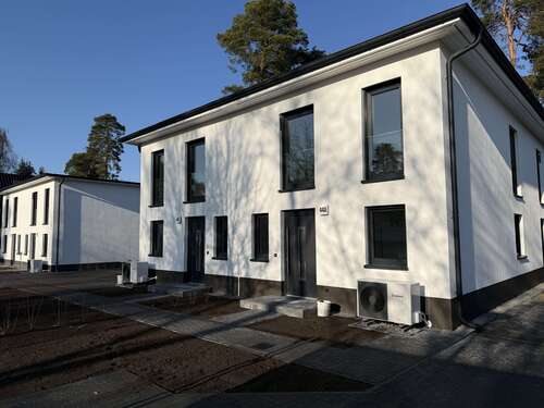 Foto - Haus zum Kaufen in Brandenburg - Blankenfelde-Mahlow 560.000,00 € 118 m²