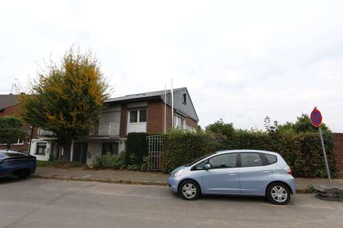 Foto - Haus zum Kaufen in Neuss 679.000,00 € 182 m²