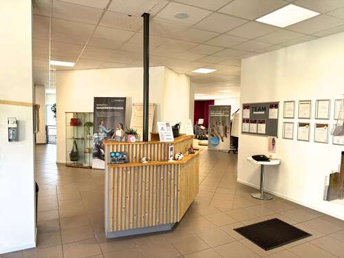 Foto - Büro in Osthofen 335.000,00 € 418 m²