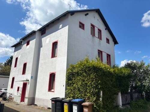 Foto - Wohnung zum Mieten in Halle 300,00 € 50 m²