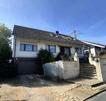 Haus zum Kaufen in Alfeld 249.000,00 € 224 m²