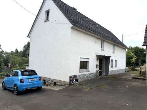Foto - Haus zum Kaufen in Sörth 168.880,00 € 200 m²
