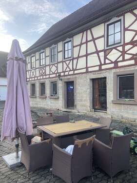 Foto - Haus zum Kaufen in Creglingen 245.000,00 € 350 m²