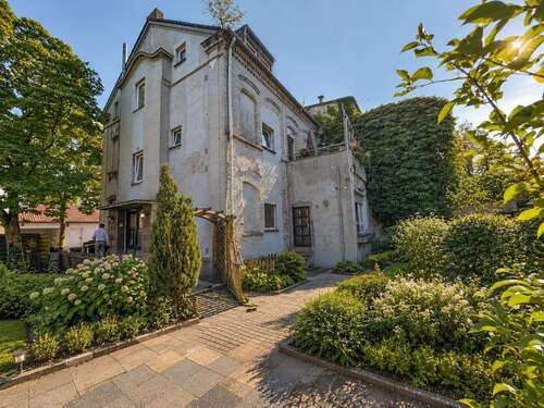 Foto - Haus zum Kaufen in Duisburg 598.000,00 € 749 m²