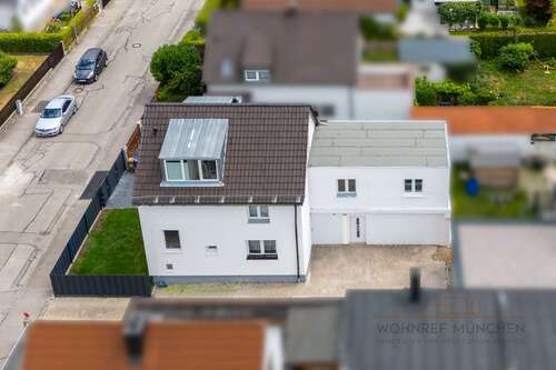 Foto - Haus zum Kaufen in München 1.290.000,00 € 227 m²
