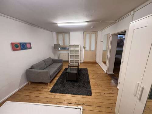 Foto - Büro in Berlin 550,00 € 35 m² - 550,00&nbsp;EUR Kaltmiete, ca.&nbsp; 35,00&nbsp;m&sup2;