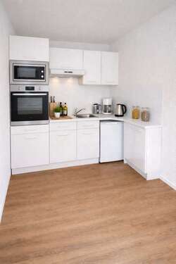 Foto - Wohnung zum Mieten in Landsberg- Hohenthurm 392,00 € 49 m²