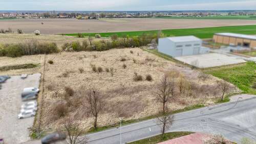Foto - Grundstück in Oberkrämer 899.000,00 € 6500 m²