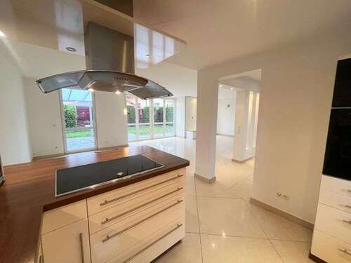 Foto - Haus zum Mieten in Wallau 3.300,00 € 218 m²