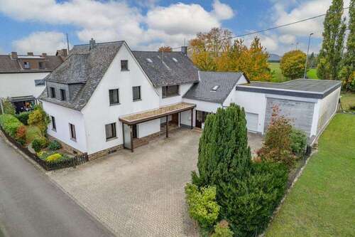 Foto - Haus zum Kaufen in Neuwied 410.000,00 € 281 m²