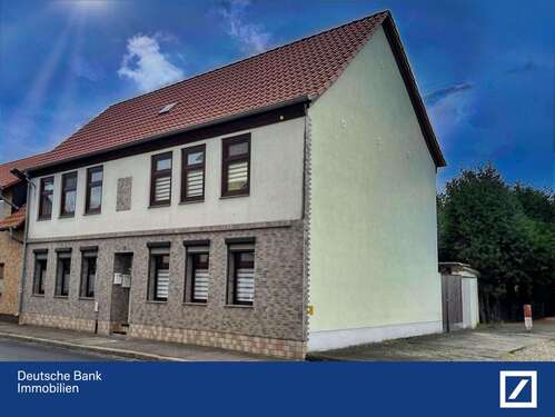 Foto - Haus zum Kaufen in Oschersleben 94.000,00 € 139 m²