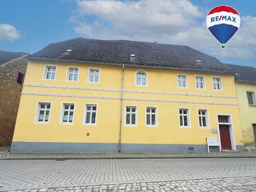 Foto - Haus zum Kaufen in Alsleben (Saale) 196.000,00 € 212.3 m²