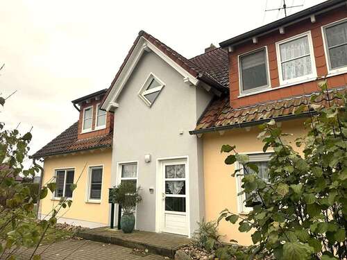 Foto - Wohnung zum Mieten in Pinnow 370,00 € 60 m²