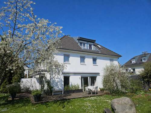 Foto - Haus zum Kaufen in München 1.540.000,00 € 165 m²