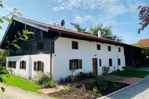 Foto - Haus zum Kaufen in Pfaffing 950.000,00 € 230 m²