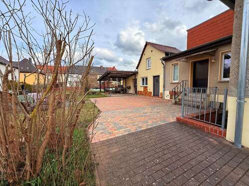 Foto - Haus zum Kaufen in Weißenfels 249.000,00 € 100 m²