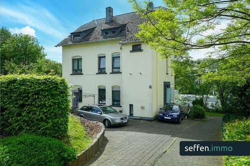Foto - Haus zum Kaufen in Olpe 325.000,00 € 228 m²