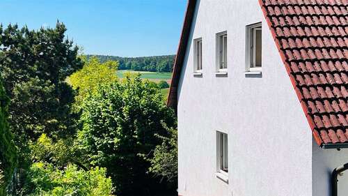 Foto - Haus zum Kaufen in Markt Taschendorf 349.000,00 € 215 m²