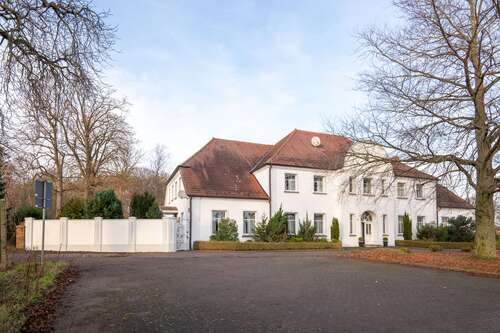 Foto - Haus zum Kaufen in Borrentin 1.191.000,00 € 300 m²