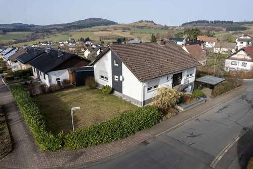 Foto - Haus zum Kaufen in Daun-Waldkönigen 209.000,00 € 148 m²