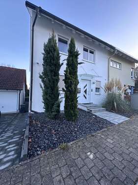 Foto - Haus zum Kaufen in Schönaich 850.000,00 € 190 m²