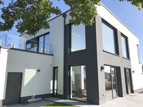 Foto - Haus zum Kaufen in Wiesbaden 1.400.000,00 € 166 m²