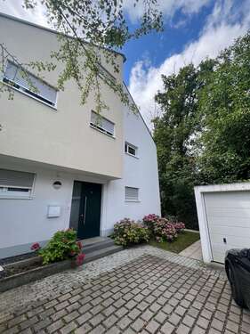 Foto - Haus zum Kaufen in Wiesbaden 890.000,00 € 170 m²
