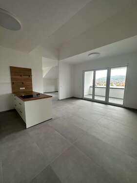 Foto - Wohnung zum Mieten in Erlenbach am Main 1.900,00 € 139.4 m²