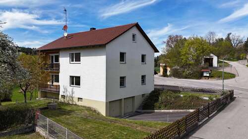 Foto - Haus zum Kaufen in Bernhardswald 299.000,00 € 197.35 m²