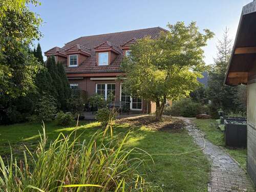 Foto - Haus zum Mieten in Teltow 1.798,00 € 150 m²