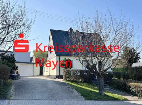 Foto - Haus zum Kaufen in Mayen 365.000,00 € 110 m²