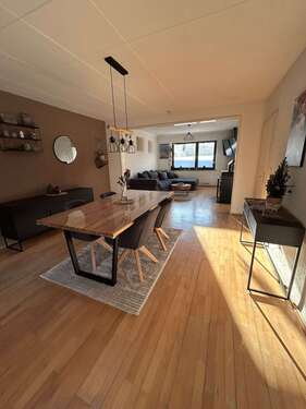 Foto - Haus zum Kaufen in Schwalbach 260.000,00 € 135 m²