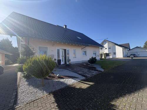 Foto - Haus zum Kaufen in Sessenhausen 495.000,00 € 325 m²