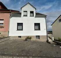 Haus zum Kaufen in Wadgassen 148.000,00 € 120 m²