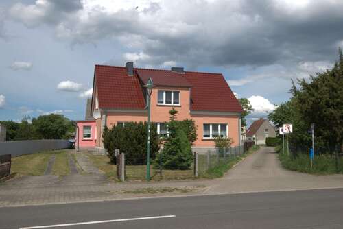 Foto - Haus zum Kaufen in Mönkebude 335.000,00 € 183 m²