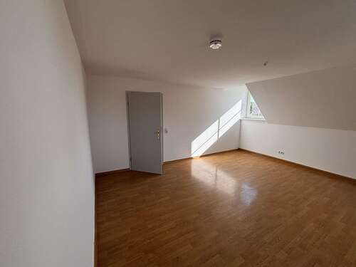 Foto - Wohnung zum Mieten in Neukieritzsch-Lobstädt 400,00 € 69.18 m²