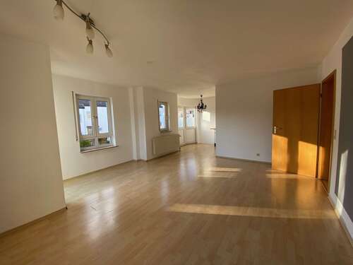 Foto - Wohnung zum Mieten in Stuttgart 900,00 € 64.77 m²