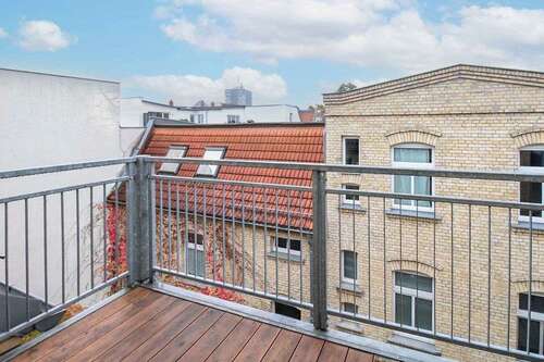 Foto - Wohnung zum Mieten in Halle (Saale) 792,00 € 81.63 m²