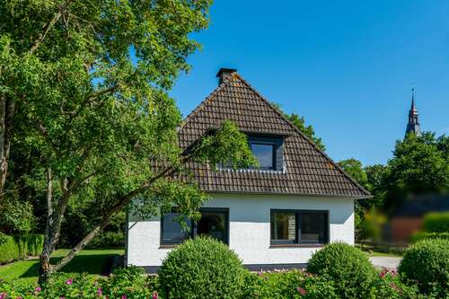 Foto - Haus zum Kaufen in Tetenbüll 329.000,00 € 100 m²