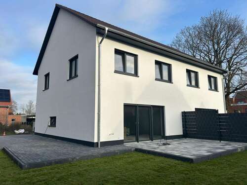 Foto - Haus zum Kaufen in Nienburg (Weser) 398.000,00 € 118.44 m²