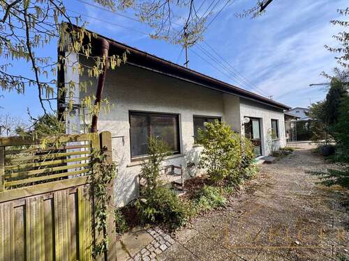 Foto - Haus zum Kaufen in Besigheim 720.000,00 € 220 m²