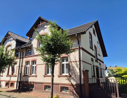 Foto - Haus zum Kaufen in Dessau- Roßlau 195.000,00 € 135 m²