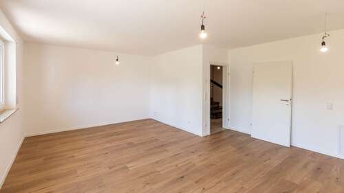 Foto - Haus zum Mieten in Kirchheim bei München 2.650,00 € 125 m²