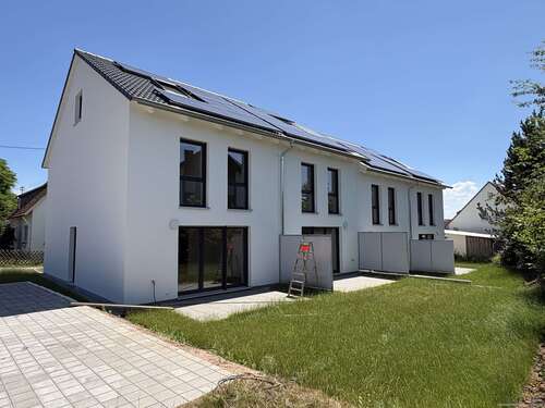 Foto - Haus zum Mieten in Tübingen Pfrondorf 2.000,00 € 132 m²