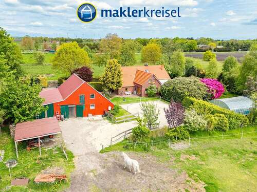 Foto - Haus zum Kaufen in Neuschoo 450.000,00 € 151 m²