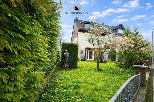 Foto - Haus zum Kaufen in Niedernhausen Oberjosbach 555.000,00 € 258 m²