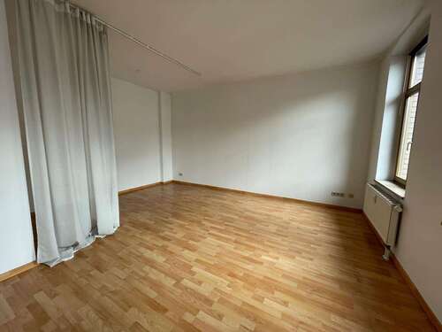 Foto - Wohnung zum Mieten in Chemnitz 225,00 € 48.13 m²
