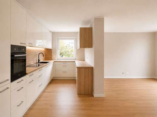 Foto - Wohnung zum Mieten in Weinböhla 1.594,00 € 118.06 m²