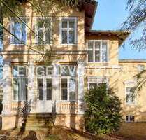 Haus zum Kaufen in Berlin Westend 2.650.000,00 € 335.14 m²